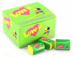 Жевательная резинка Love is