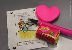 История жвачки Love Is