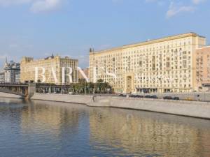 квартиру на набережной Смоленская в Москве, продажа квартир во вторичке и первичке на Циан