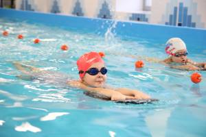10 аргументов в пользу детского плавания