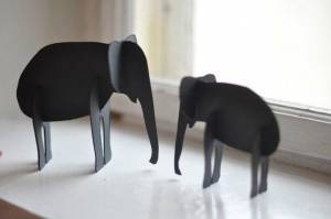 Картонные слоны