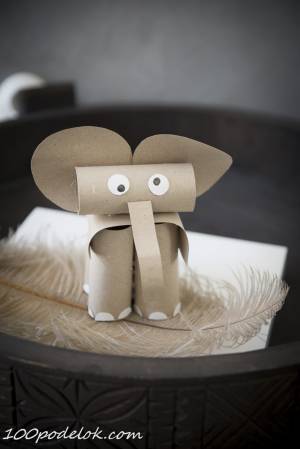 Двусторонняя открытка звери слон и кошка рисованная секрет