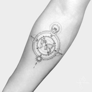 Compass space tattoo spacetattoo dotwork linework geometric geometrictattoo moon fedornozdrin геометрическаятатуировка татугеометрия ко…