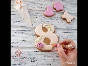 ИМБИРНЫЕ ПРЯНИКИ