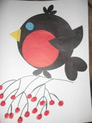 Мастер-класс по аппликации из цветной бумаги «Снегирь на ветке рябины»